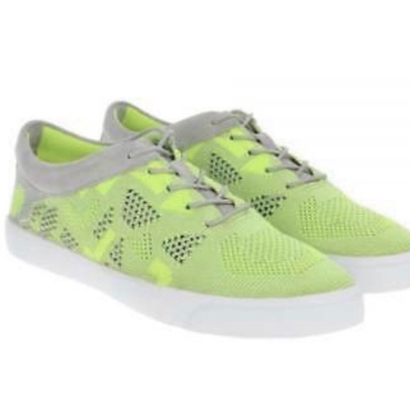 clarks comfortable walking shoes